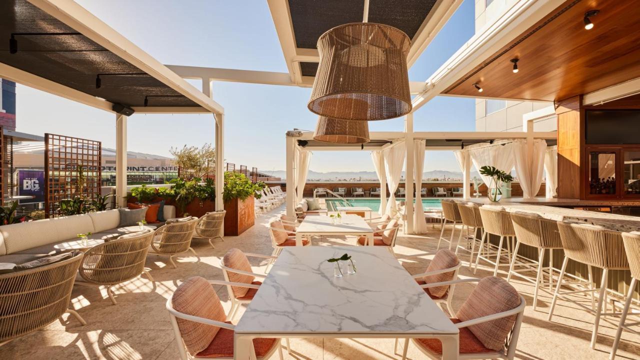 Kimpton Hotel Palomar Phoenix Cityscape By Ihg Bagian luar foto