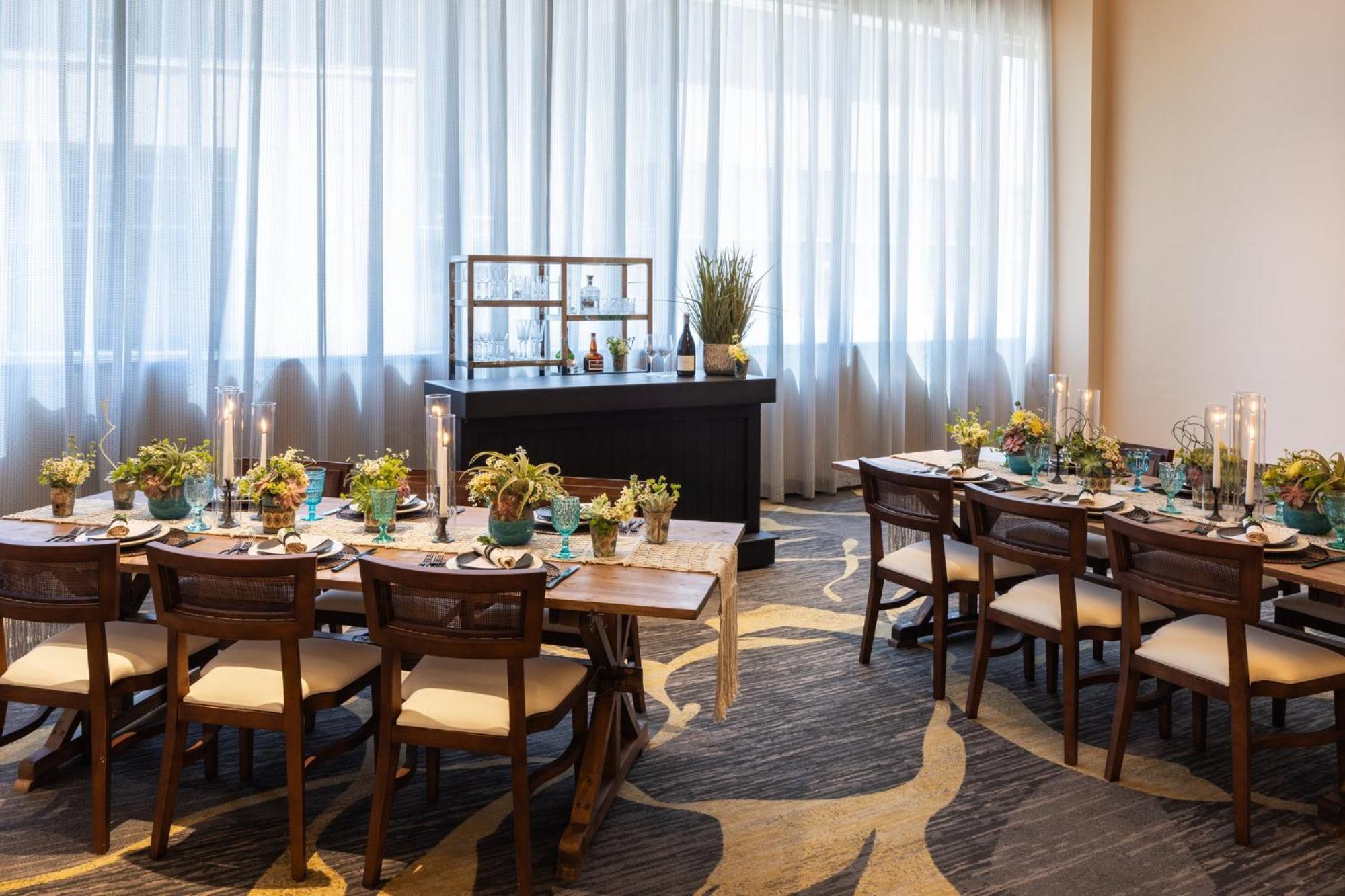 Kimpton Hotel Palomar Phoenix Cityscape By Ihg Bagian luar foto